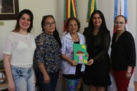 “Amigos da Biblioteca” são recebidos na Câmara