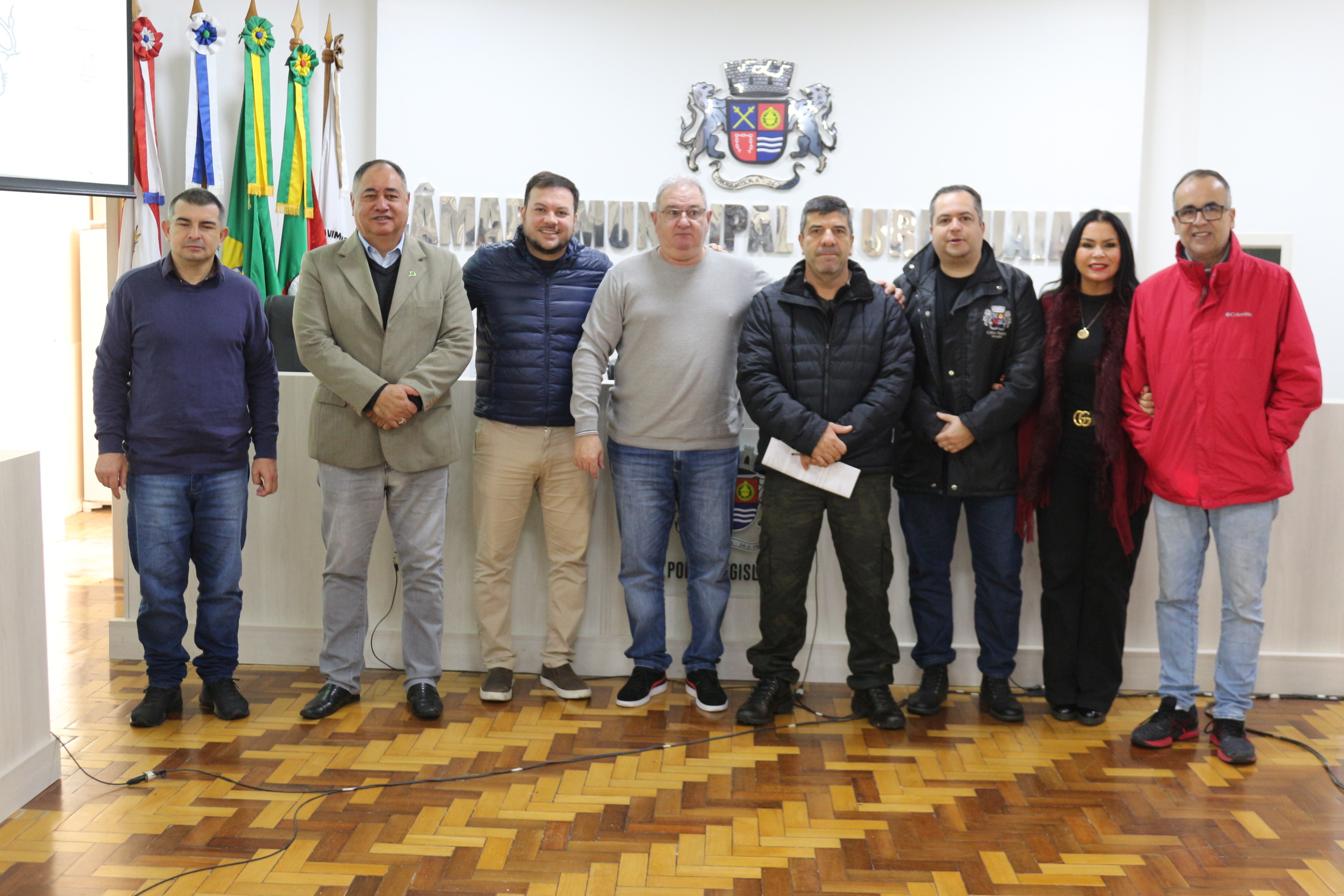 Ações de clube de tiro são relatadas na tribuna 