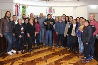 Associação dos Autistas Sem Fronteira recebe título de utilidade pública