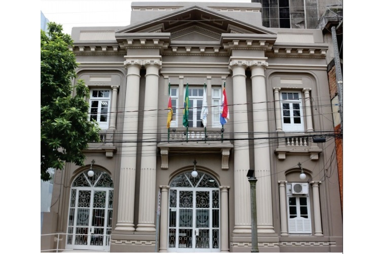 Atendimento presencial retoma segunda-feira