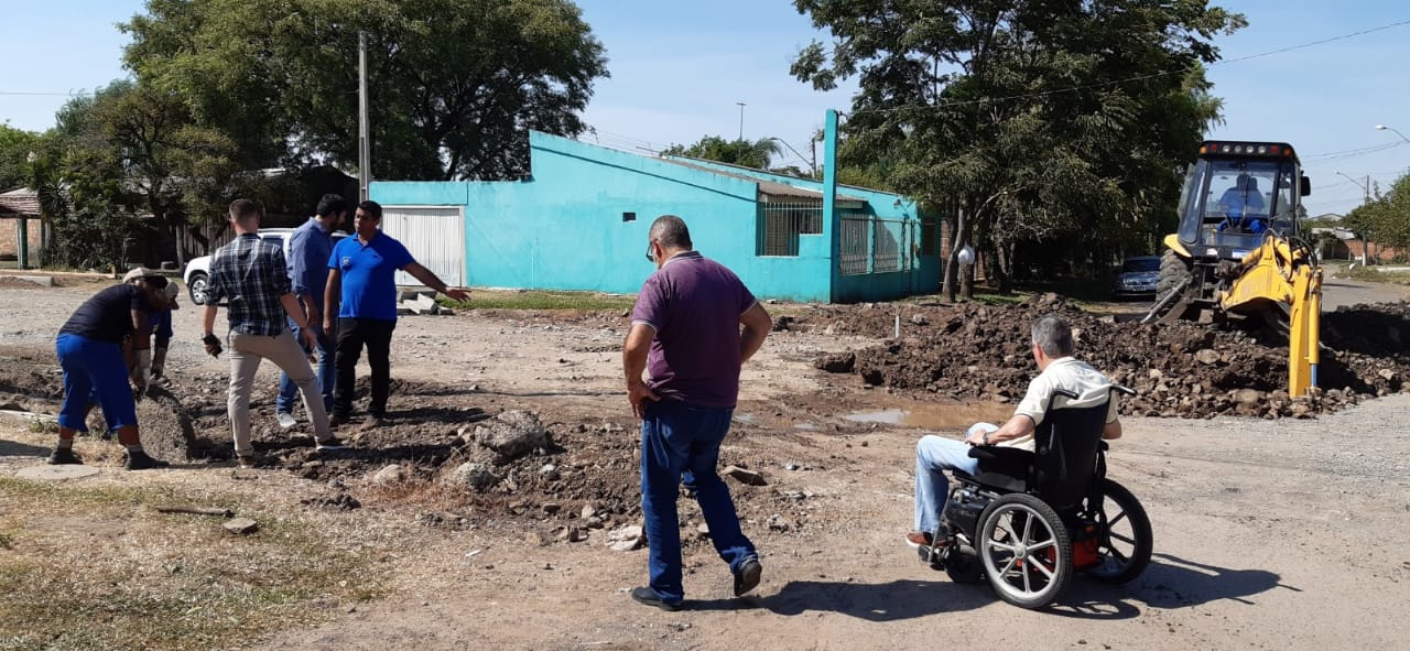 Câmara acompanha obras na Umbelino Gomes