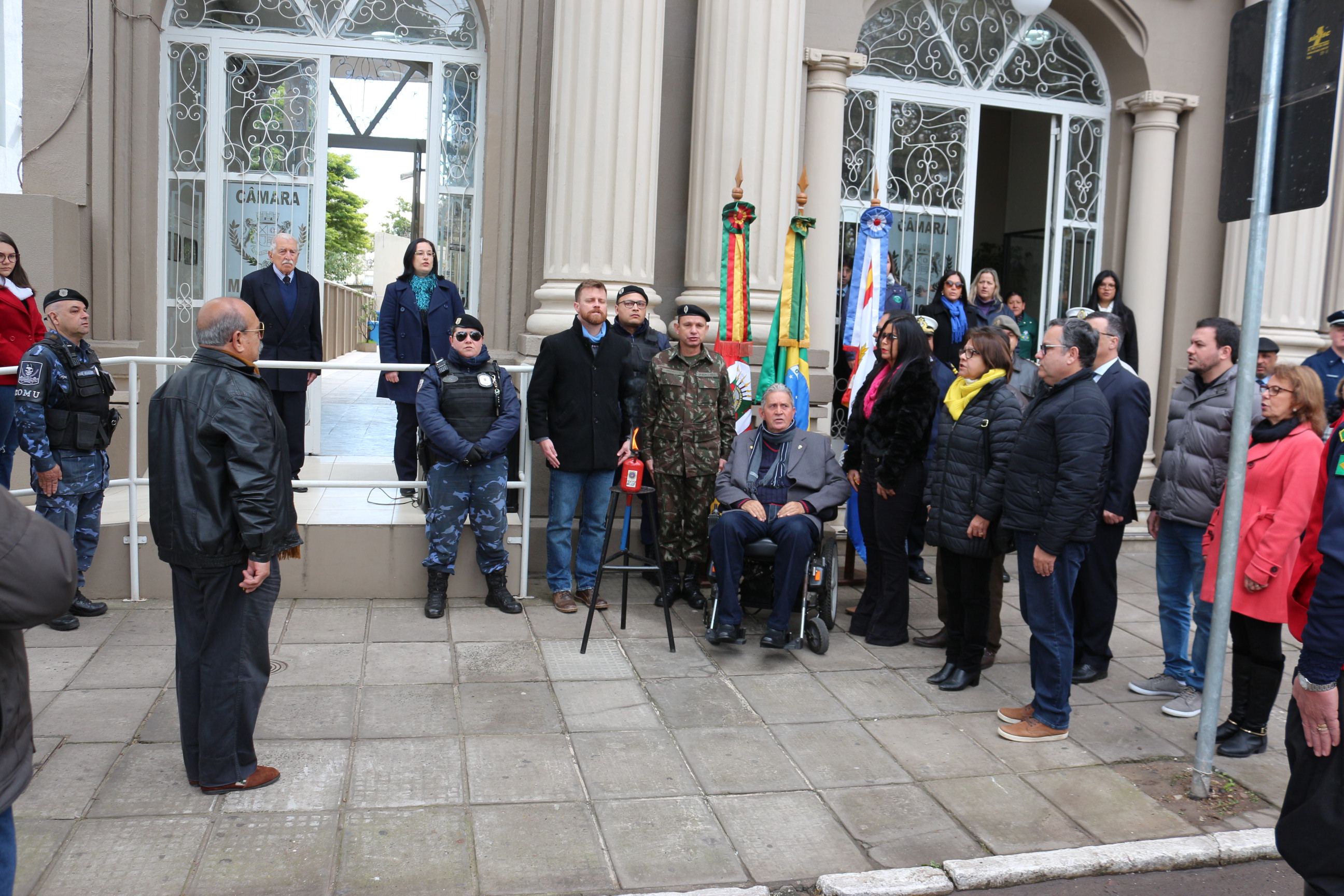 Câmara guarda Fogo Simbólico da Pátria pela 1ª vez
