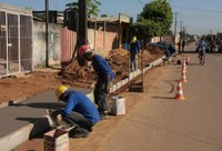 Legislativo indica projeto “Calçada solidária”