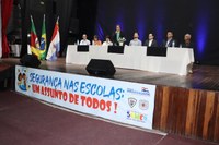 Vereadores participaram de encontro sobre segurança nas escolas 