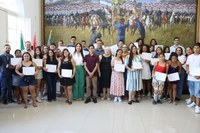 Câmara presente na conclusão de cursos profissionalizantes 