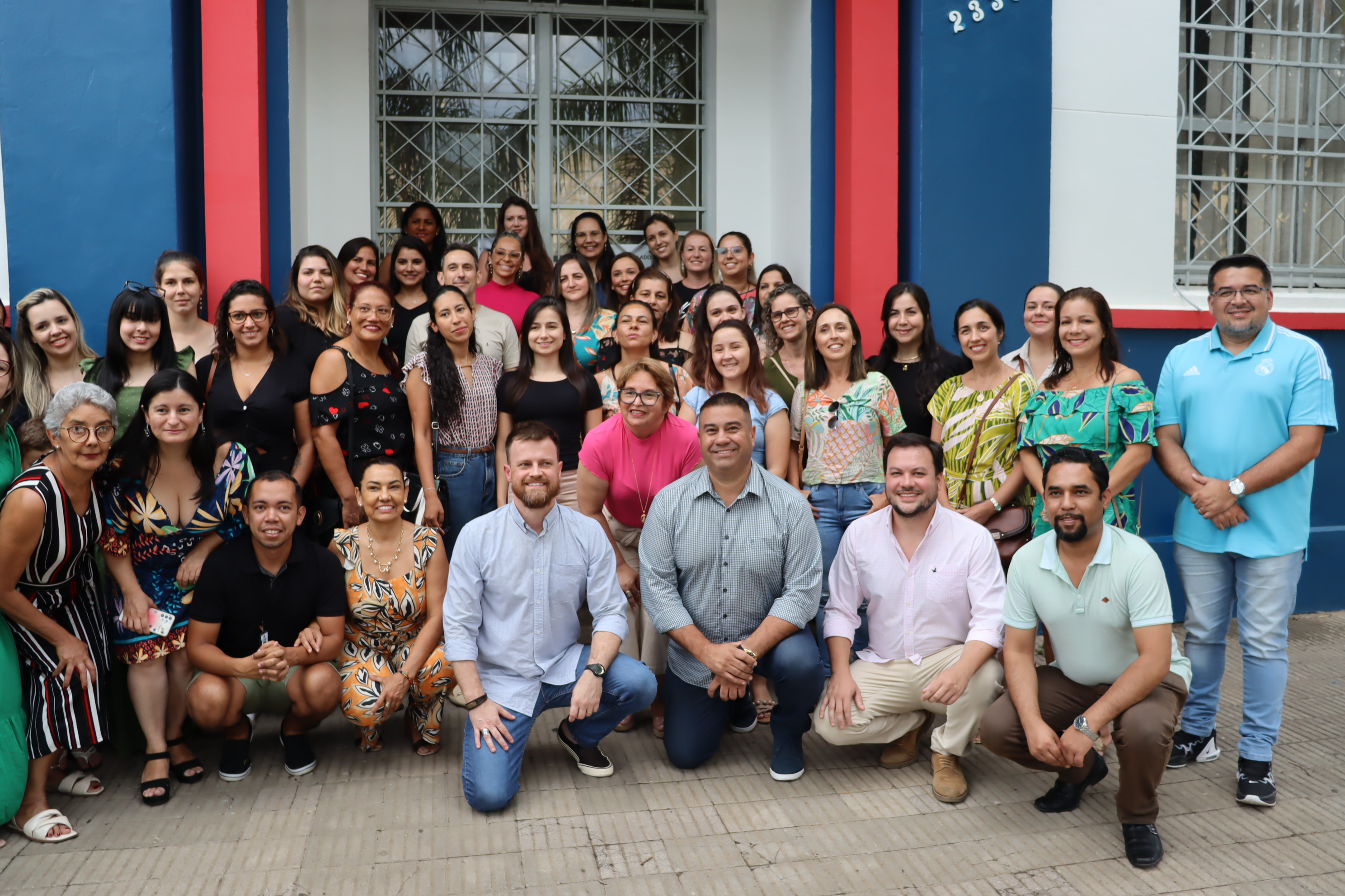 Legislativo presente na recepção de novos professores 