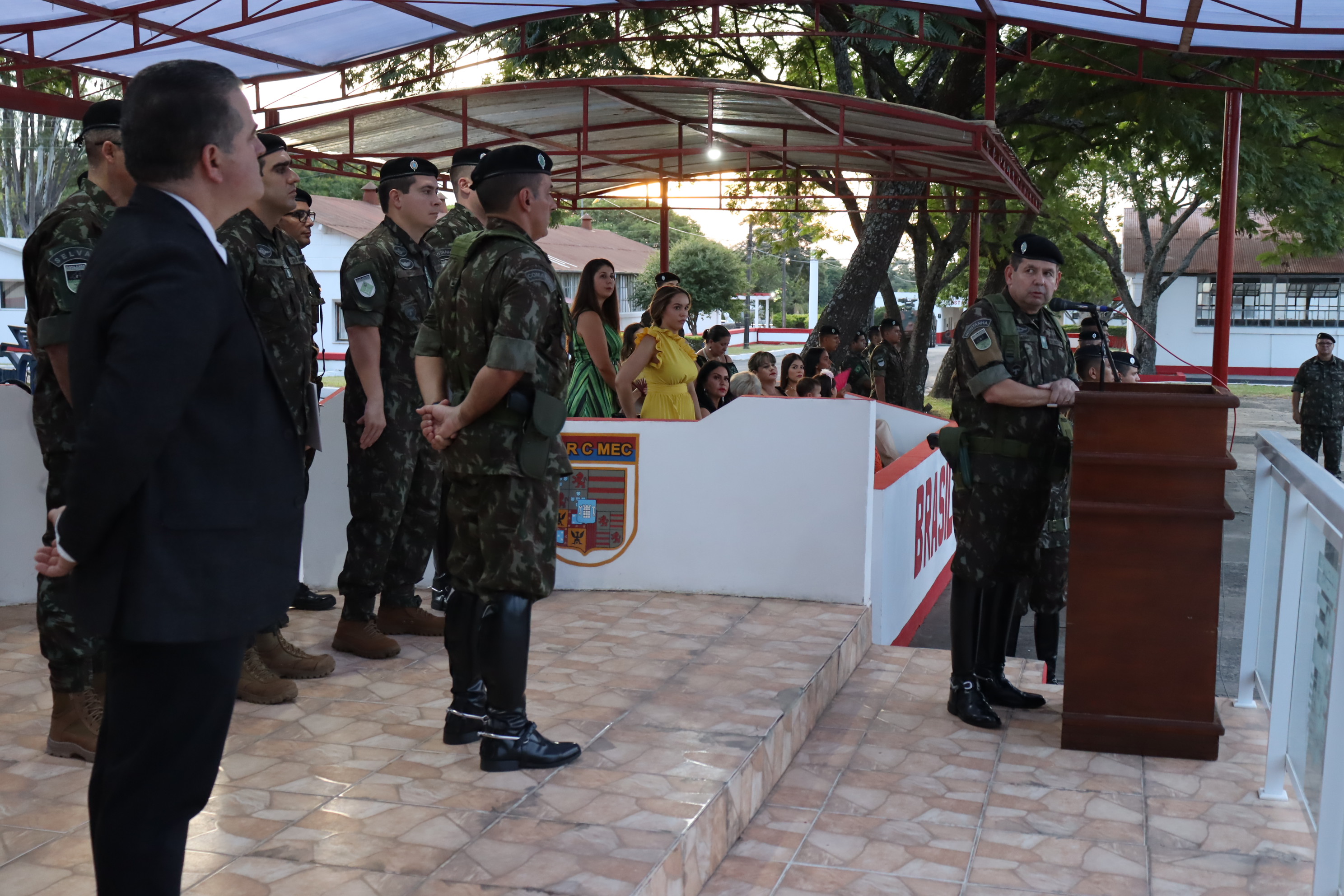 Câmara presente no aniversário de 130 anos do 8º RCMec