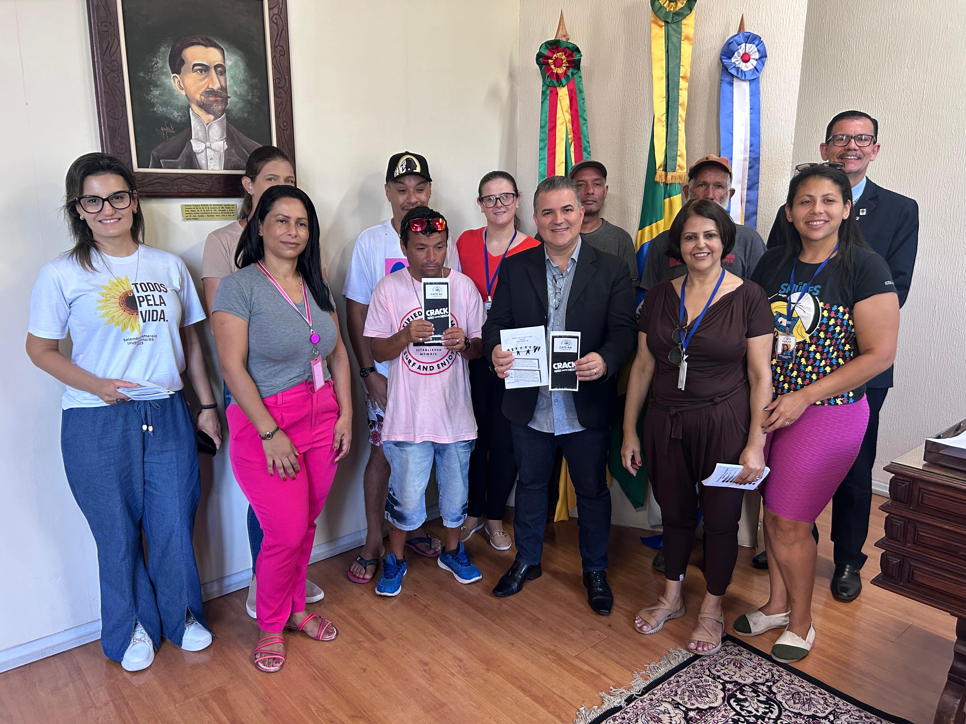 Legislativo recebe CAPS AD no dia de combate ao alcoolismo e às drogas 