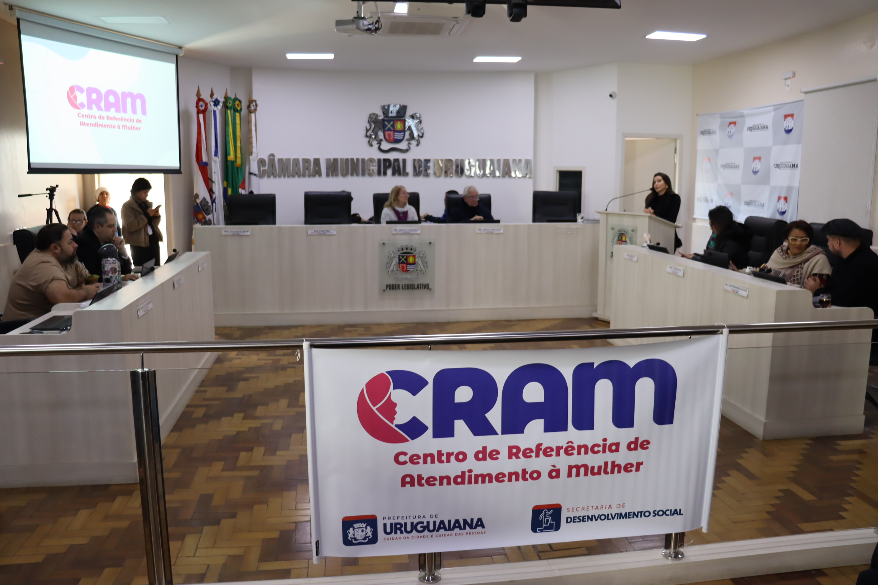 Legislativo recebe informações sobre os cinco anos de atuação do CRAM