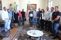 Câmara recebe proposta para redução gradativa de carroças  