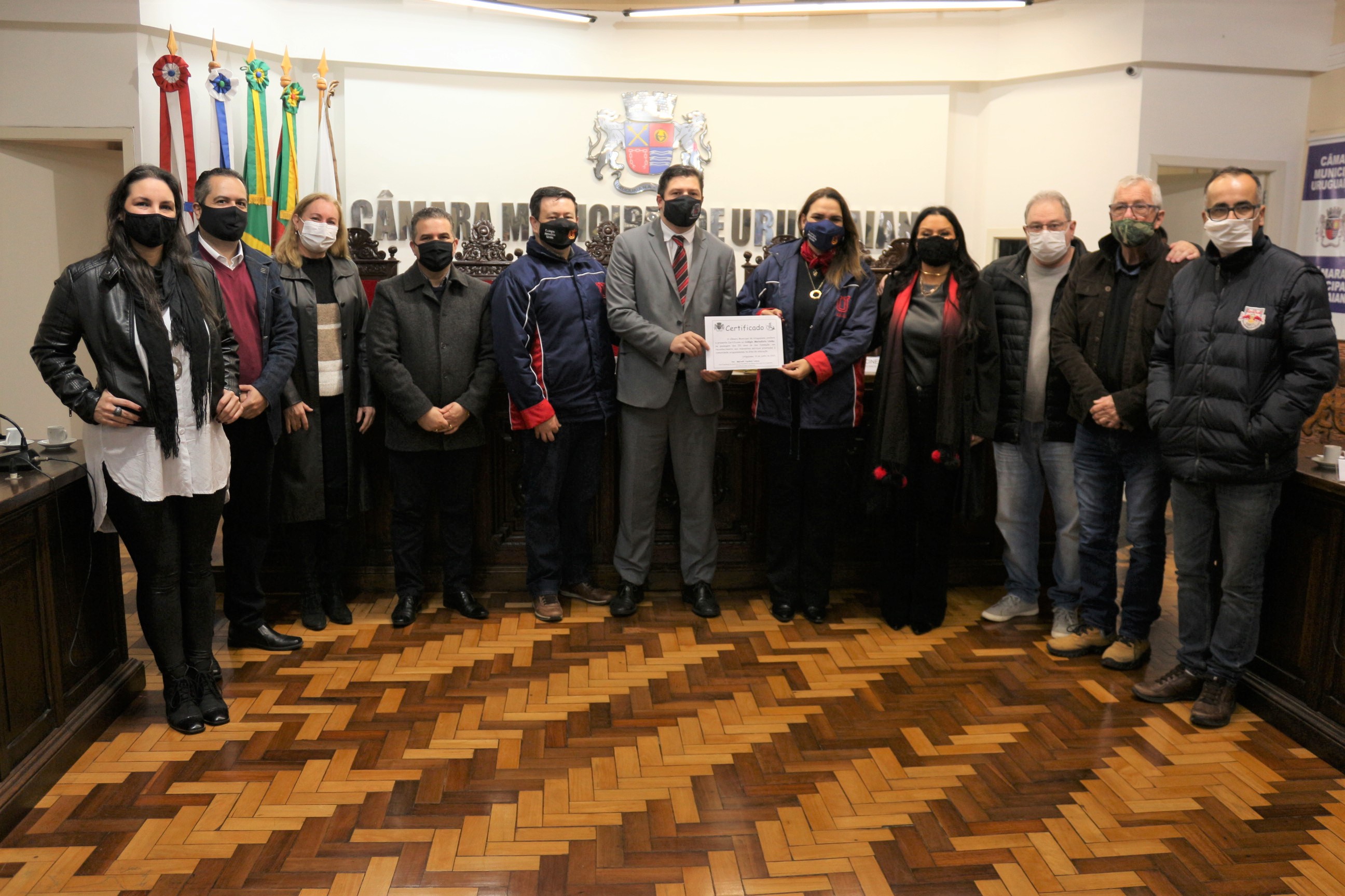 Colégio União recebe homenagem na Câmara 