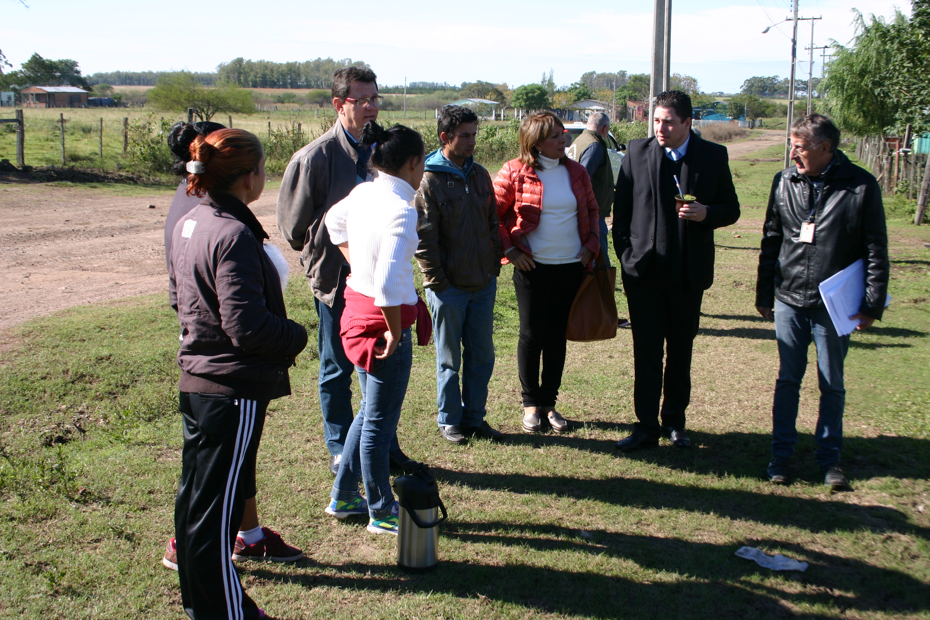  Comissão providencia abastecimento de água e luz para Nova Esperança II