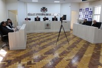 Comissão trata em extraordinária sobre piso da enfermagem 