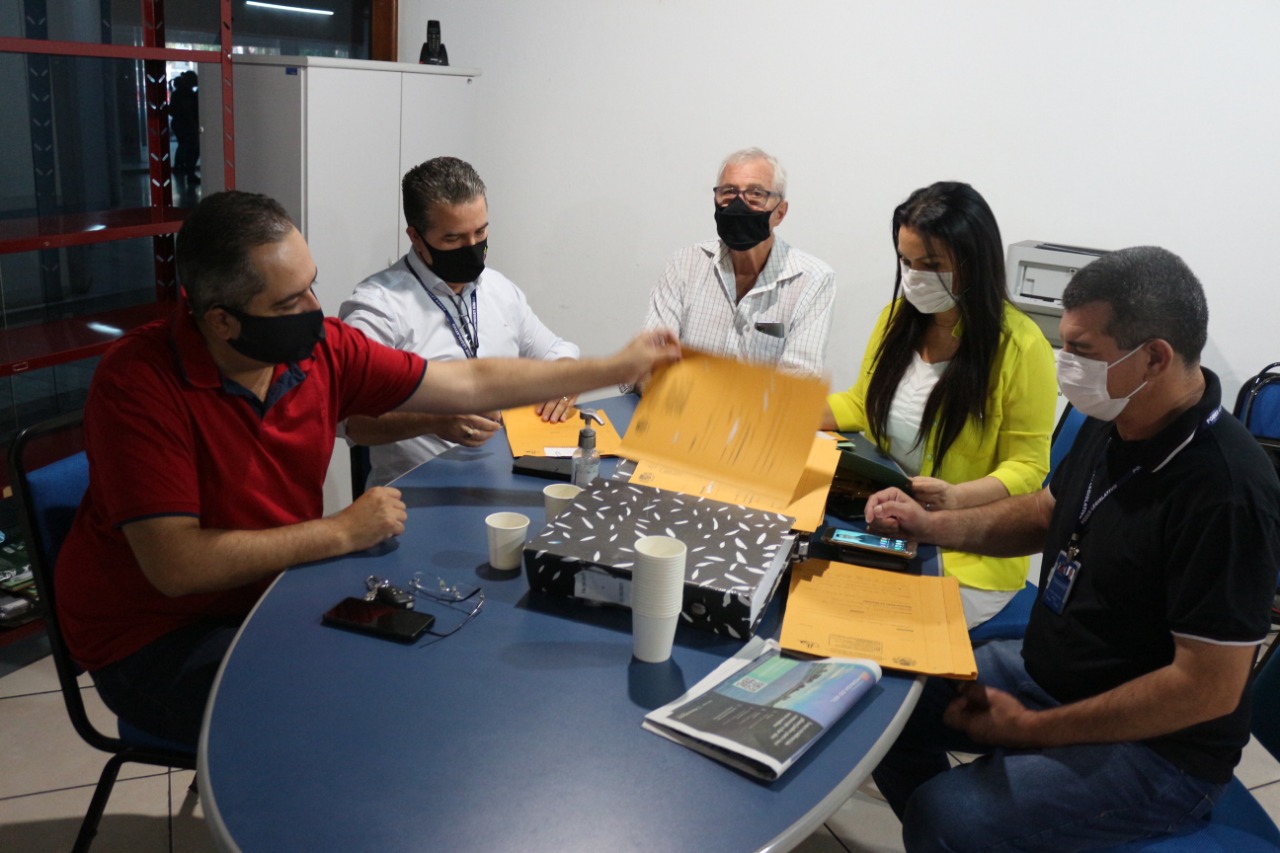  Comissões reúnem-se nas segundas-feiras 