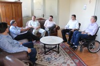 Contabilistas e Advogados apresentam demanda ao Parlamento 