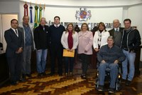 Convite para 11ª Feira de Oportunidades Senac é realizado na Câmara Municipal