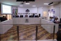 Dados sobre a gestão municipal de saúde são apresentados na Câmara 