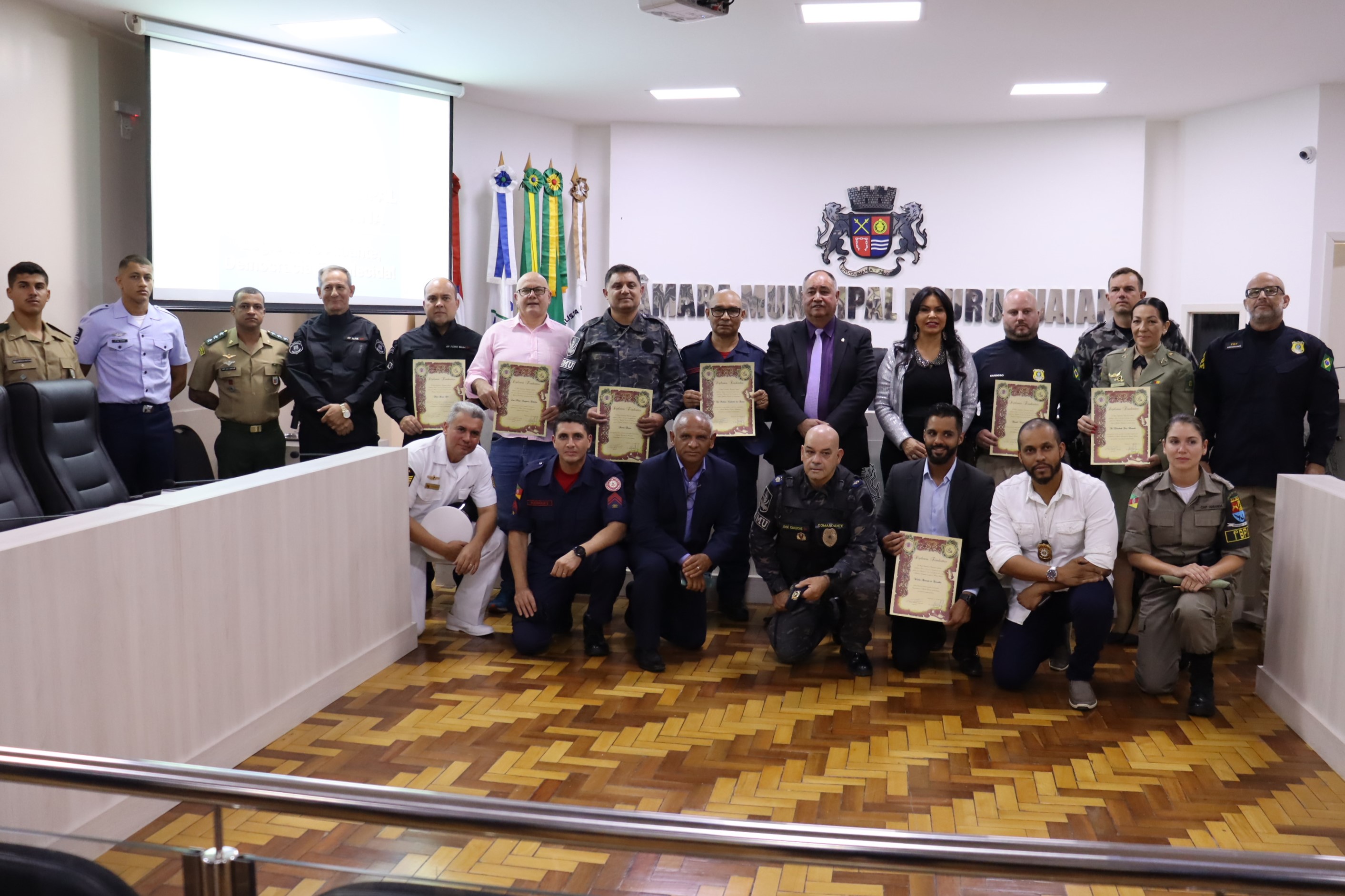 Diploma Tiradentes registra homenagem a servidores da segurança 