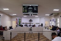 Em primeiro encontro no plenário, Câmara analisou PLs e matérias legislativas