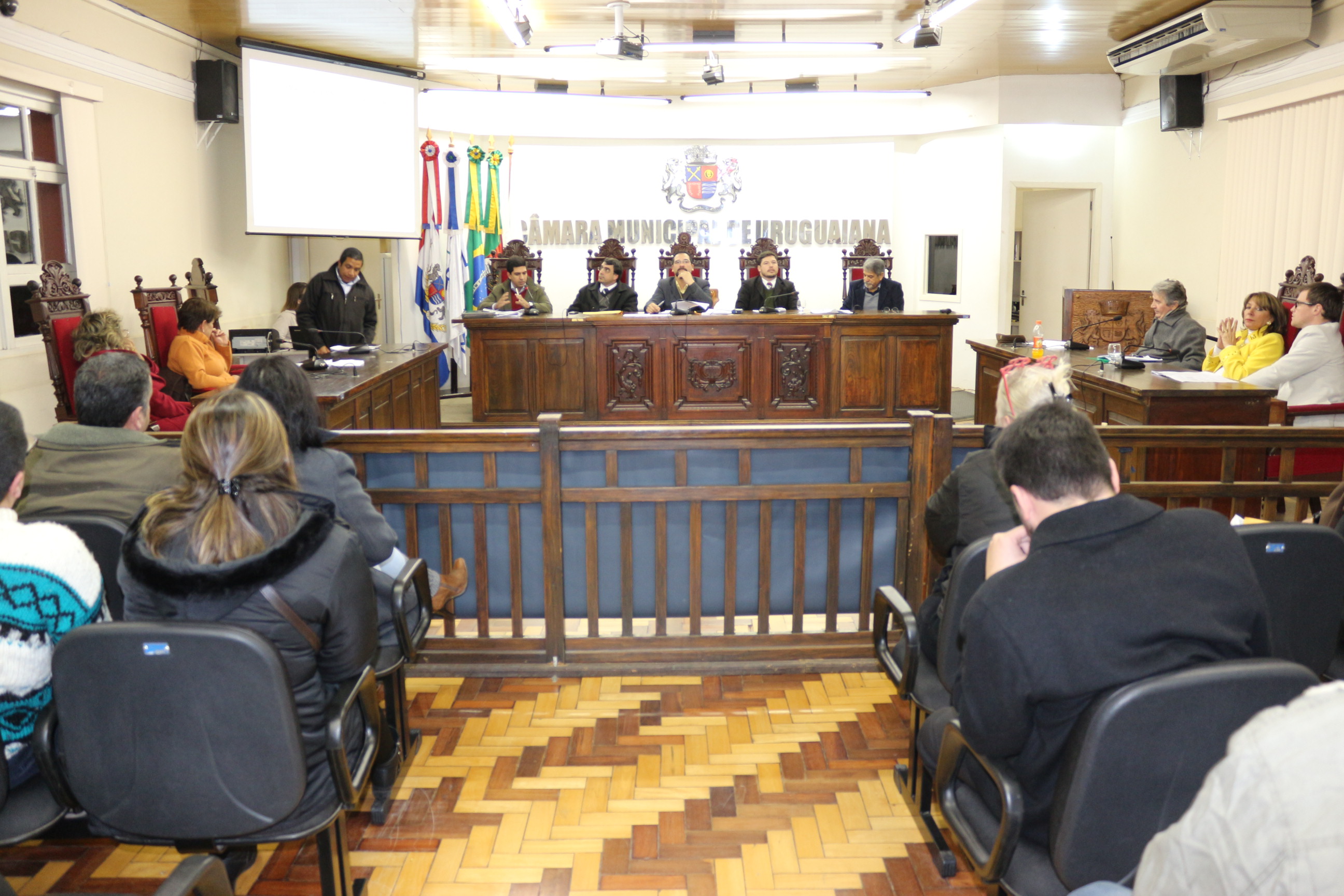  Entidades debatem novamente redução de RPVs proposta por Executivo