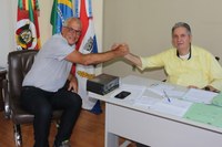 Estreitamento da relação com Libres é tratado no Parlamento