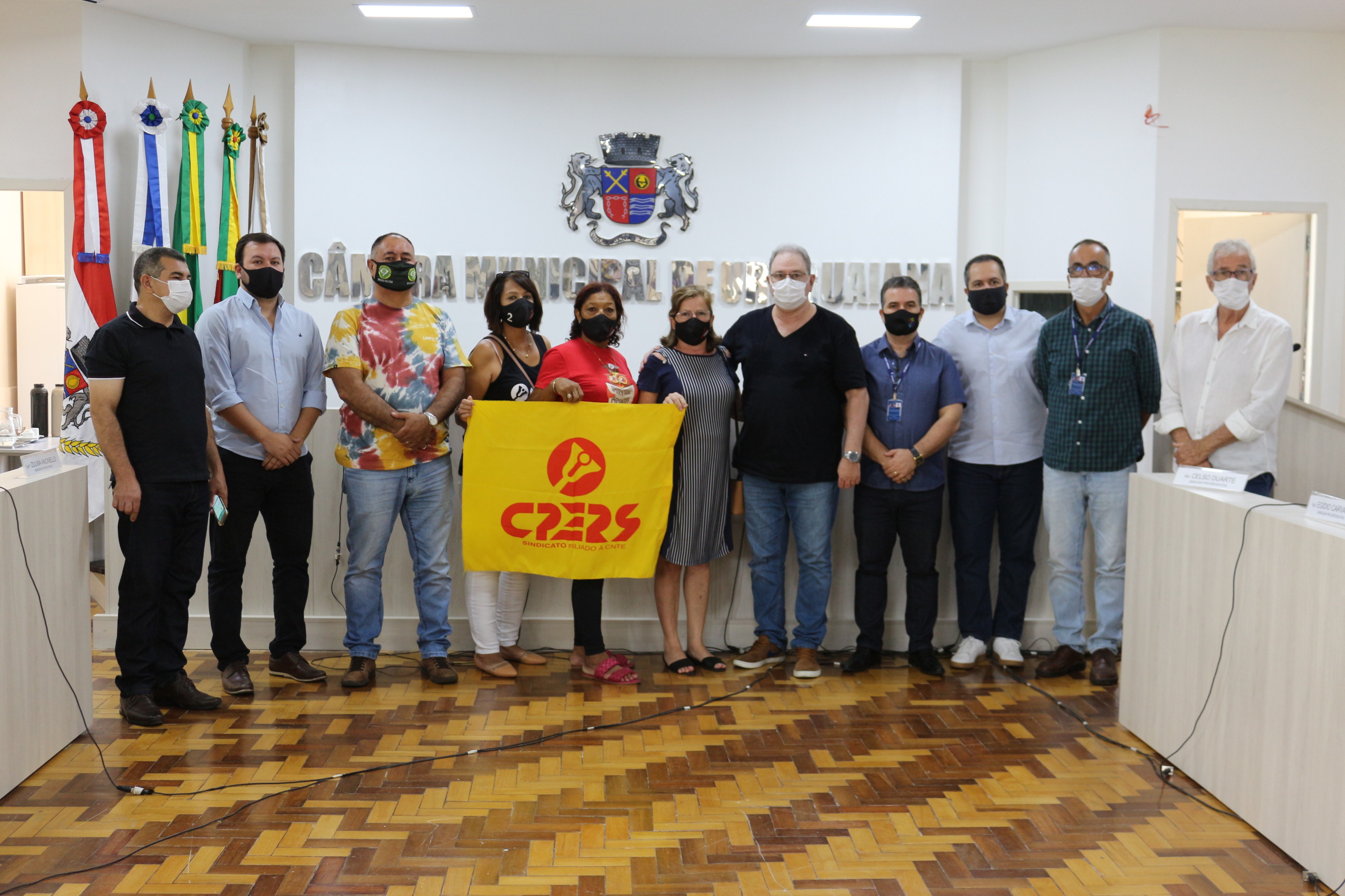 Falta de energia elétrica e infraestrutura de escolas estaduais em pauta