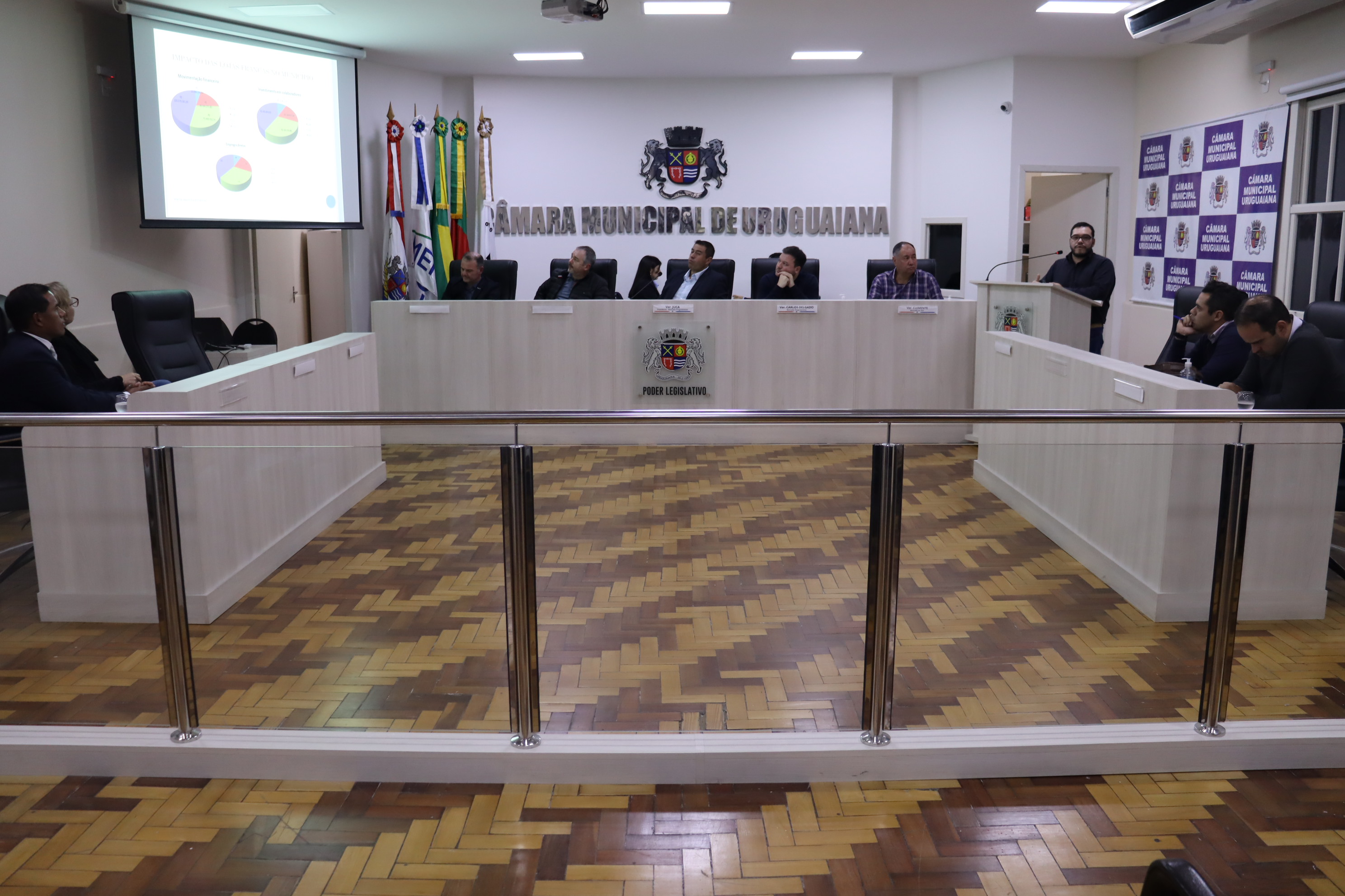 Frente de Parlamentar trata de desenvolvimento do comércio 