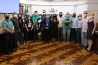 Gestão do “Troco Solidário” é exposta na tribuna