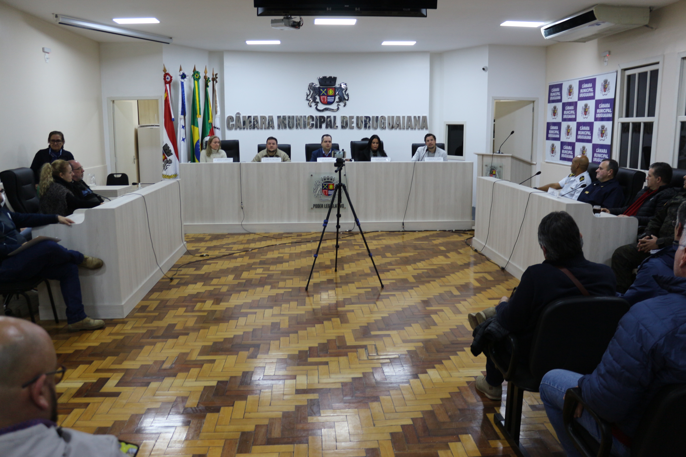 Interessados manifestam-se sobre projeto de turismo náutico