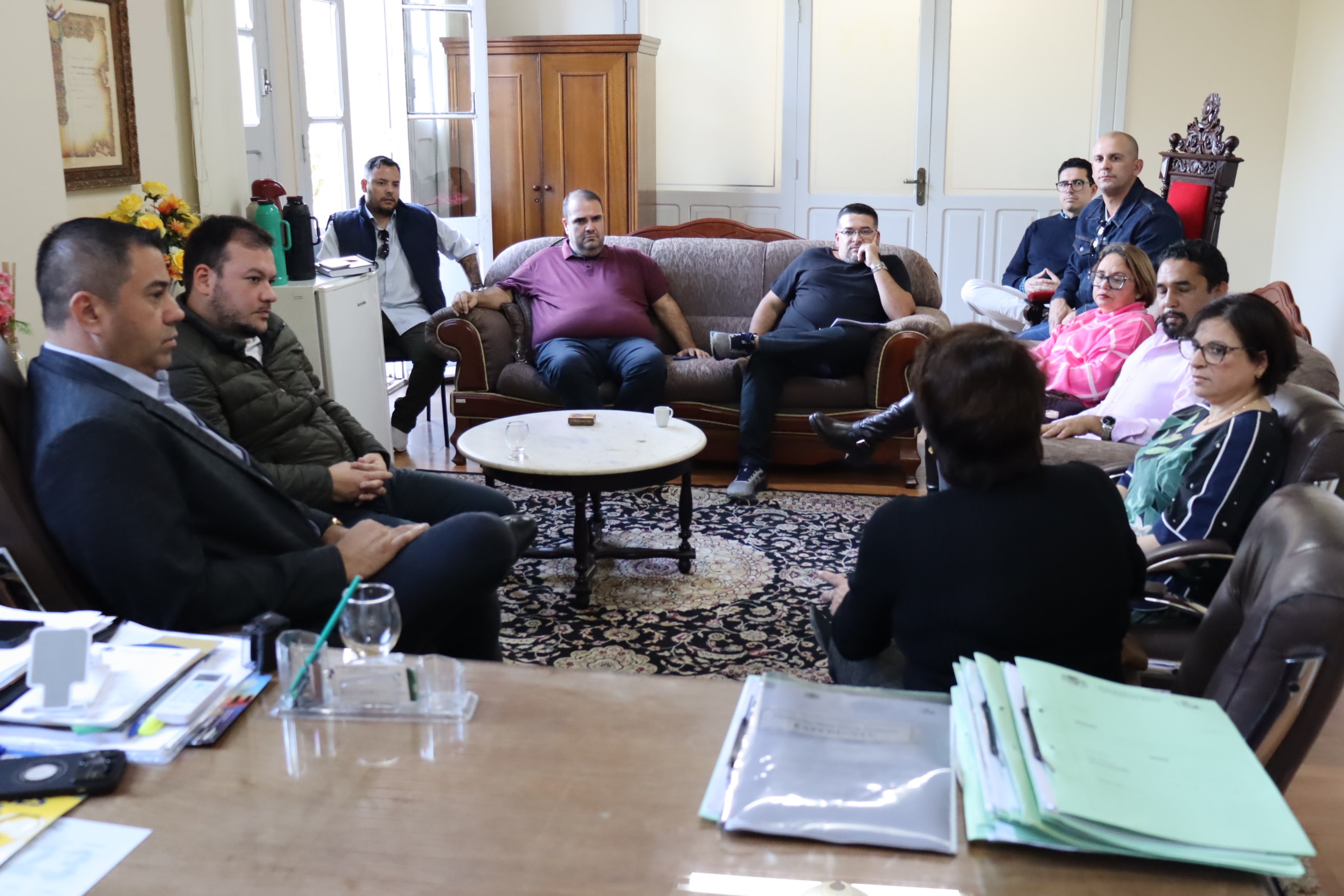 Legislativo intermedeia demanda de professores de Ed. Infantil 