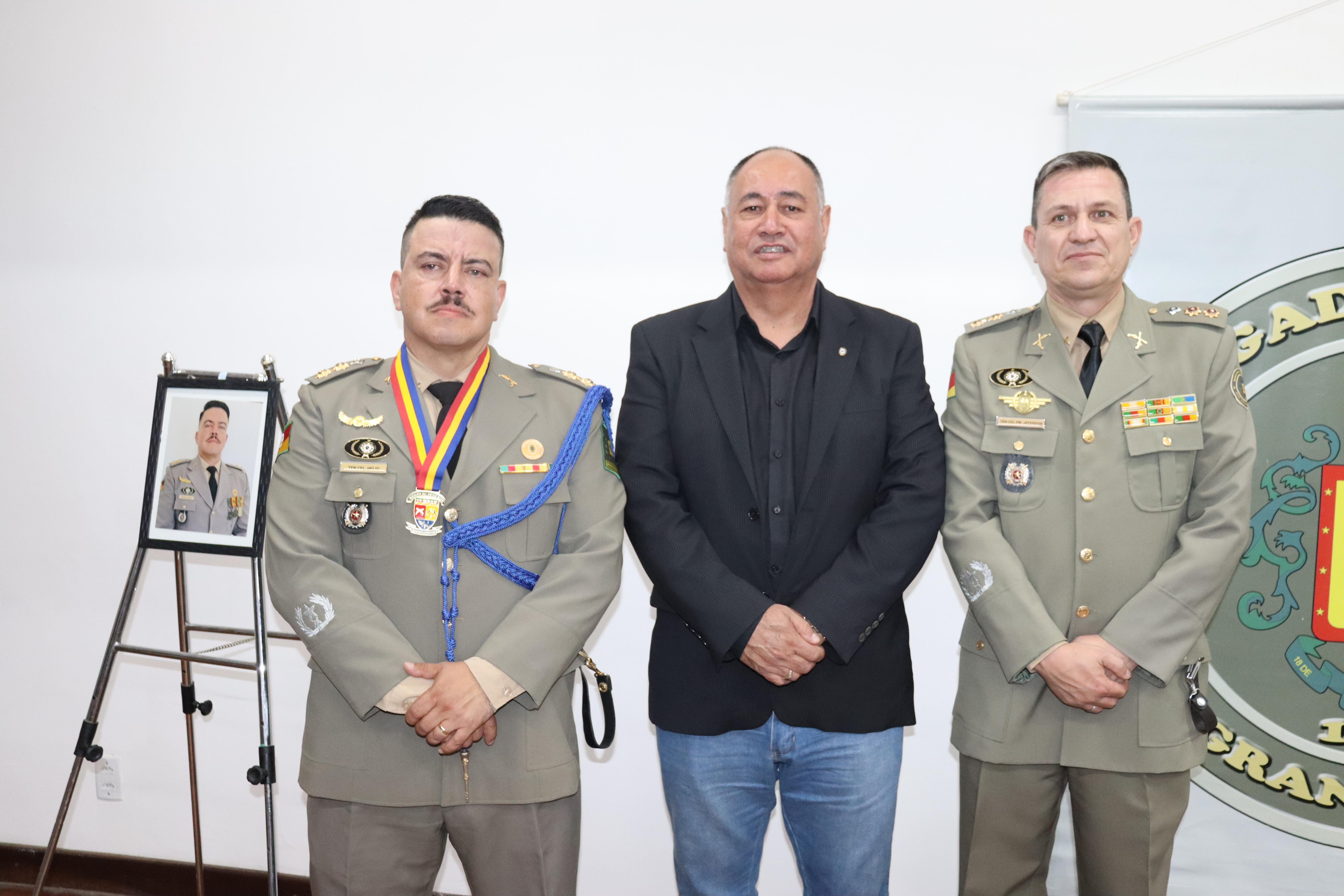 Legislativo presente na solenidade de passagem de comando do 47º BPM