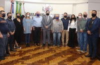 Legislativo trata de demanda do transporte internacional