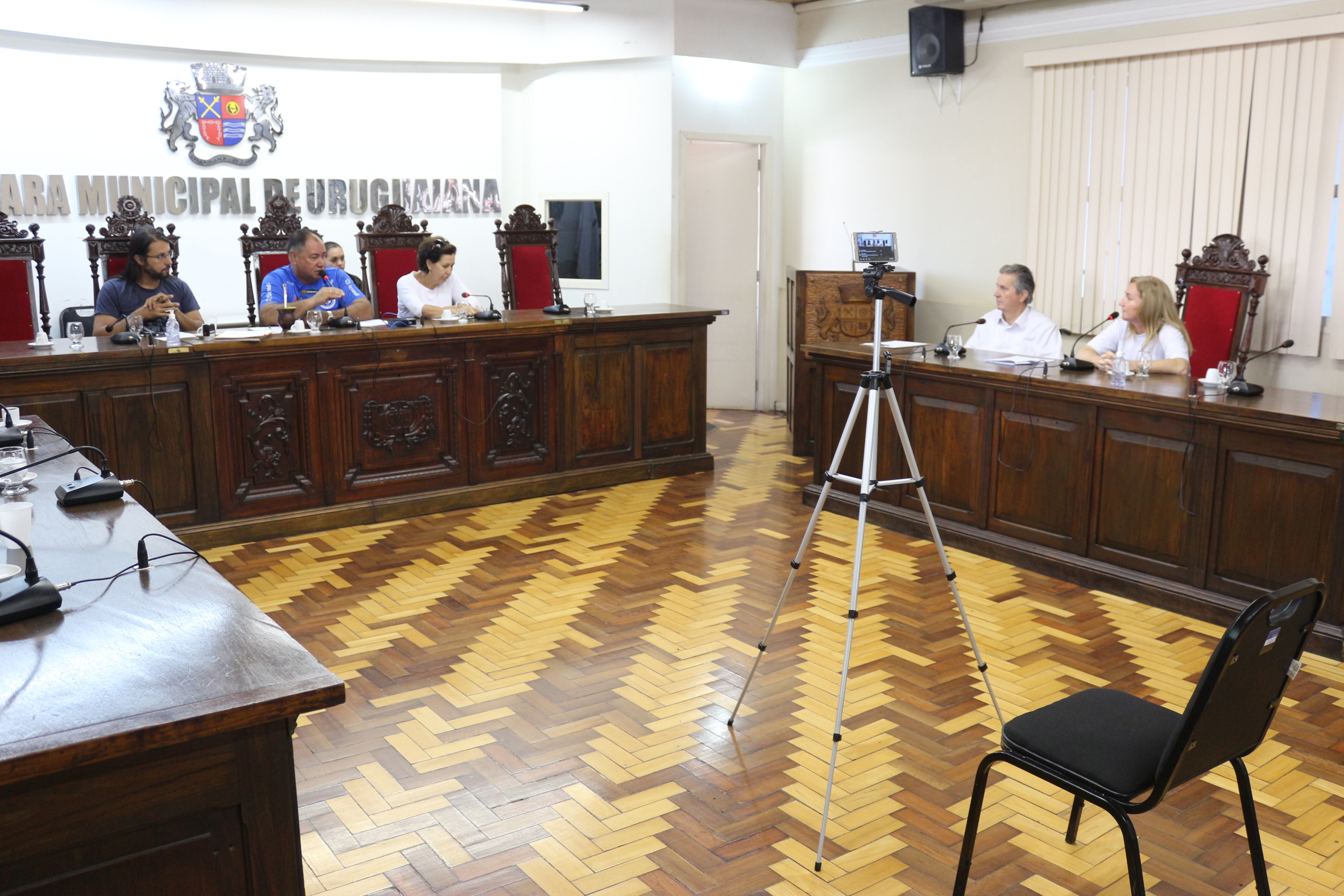  Lixo eletrônico é tratado na Comissão de Serviços