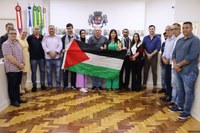 Luta pela liberdade do povo palestino em destaque