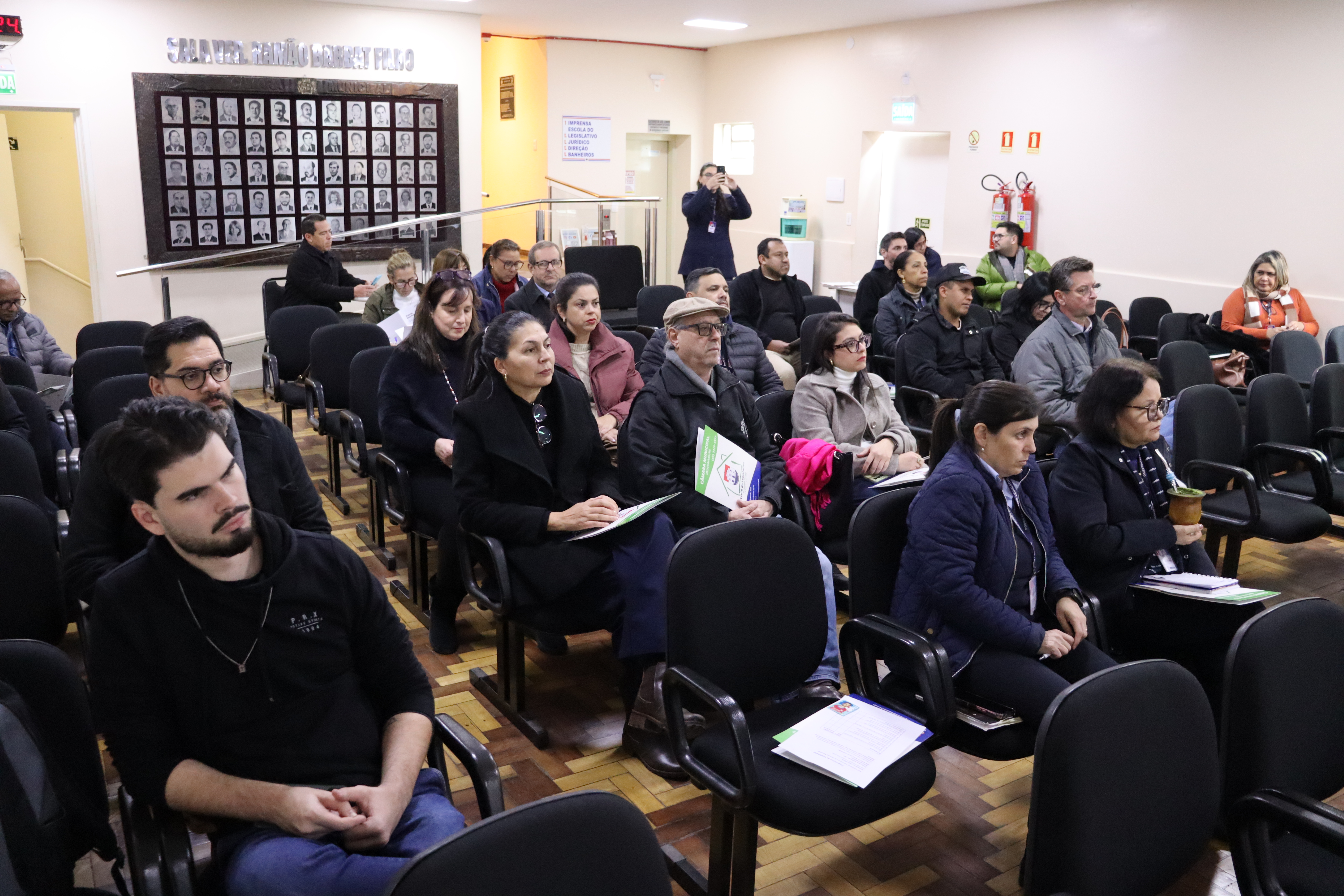 Palestra destaca impacto da Inteligência Artificial no serviço público e no trabalho legislativo