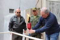 Poder Legislativo recebe chama simbólica da Pátria