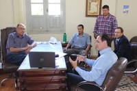 Projetos em energia solar são apresentados à presidência