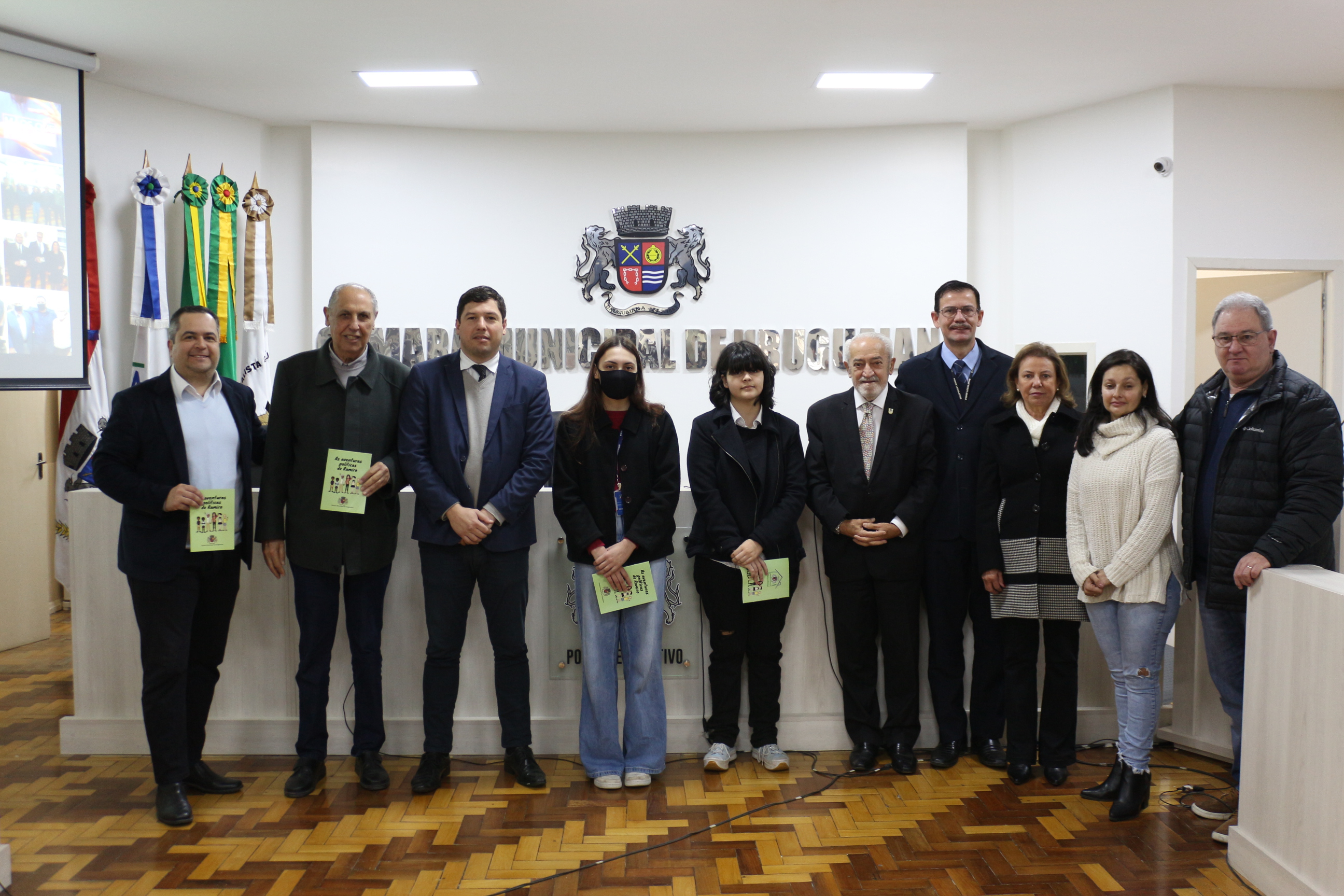 Revista sobre Legislativo ganha versão em quadrinhos