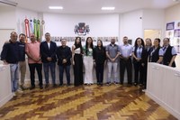 Servidores aprovados em concurso público tomaram posse