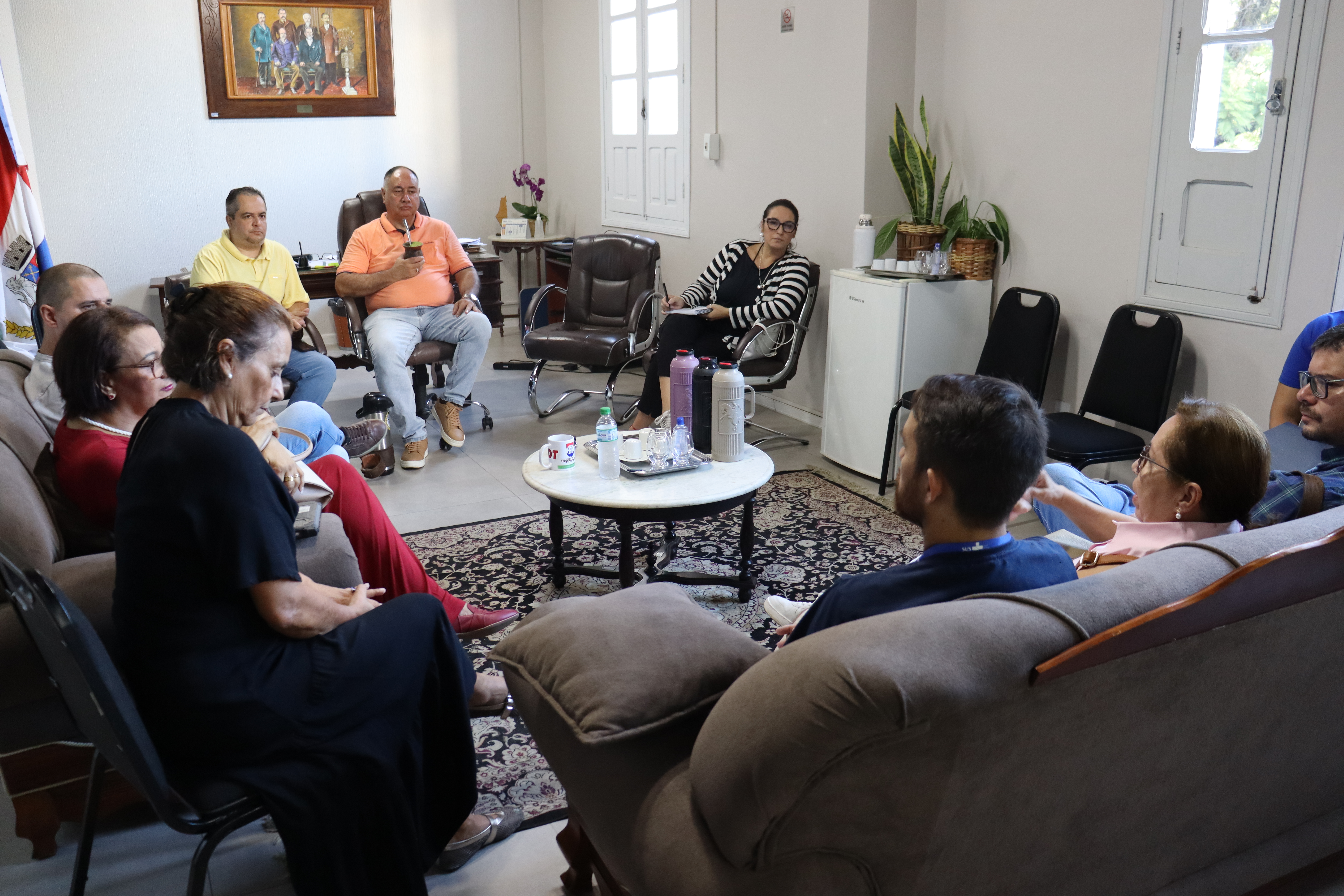 Servidores da saúde solicitam apoio para criação de plano de carreira