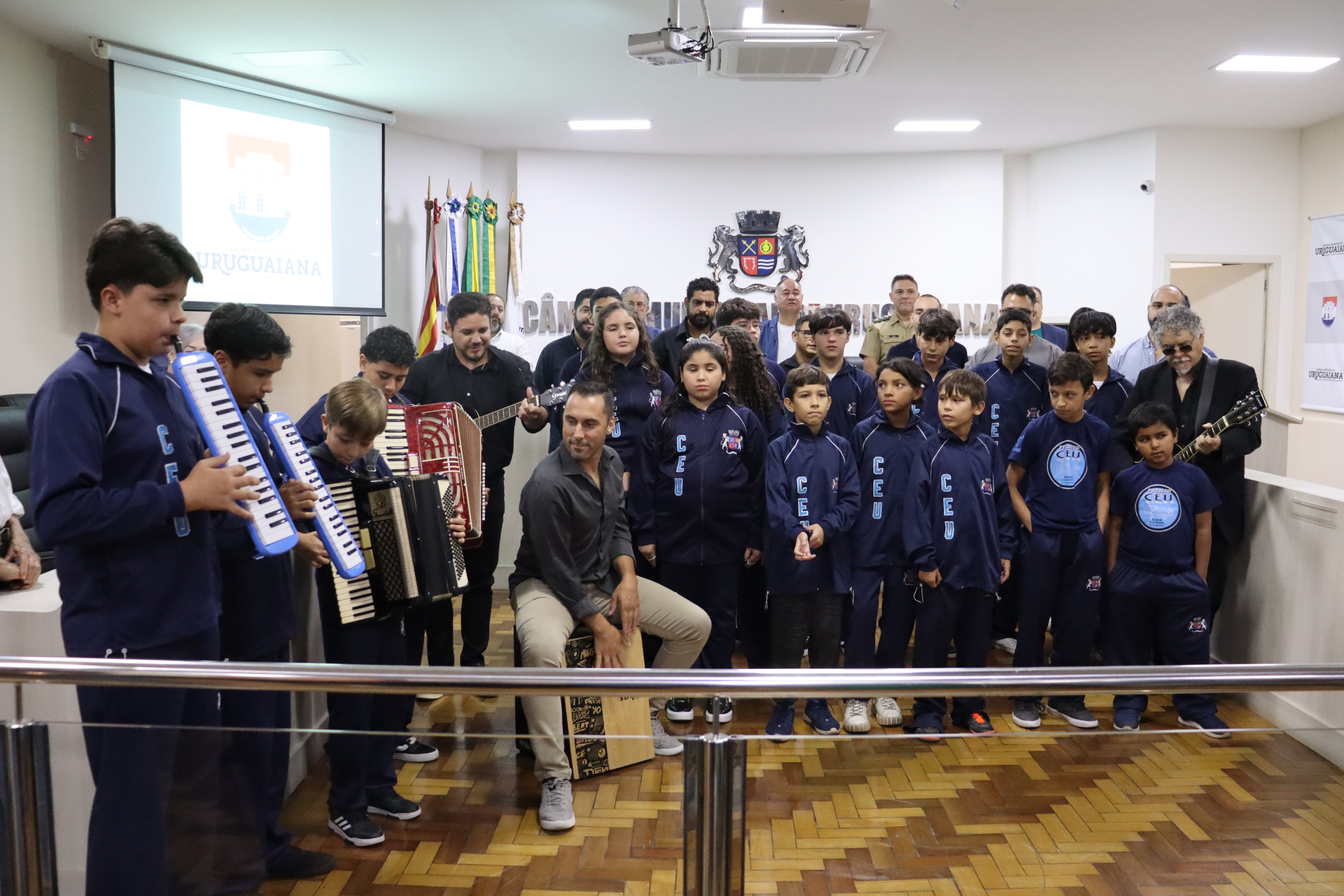 Sessão Especial homenageia os 25 anos do Projeto CEU em Uruguaiana