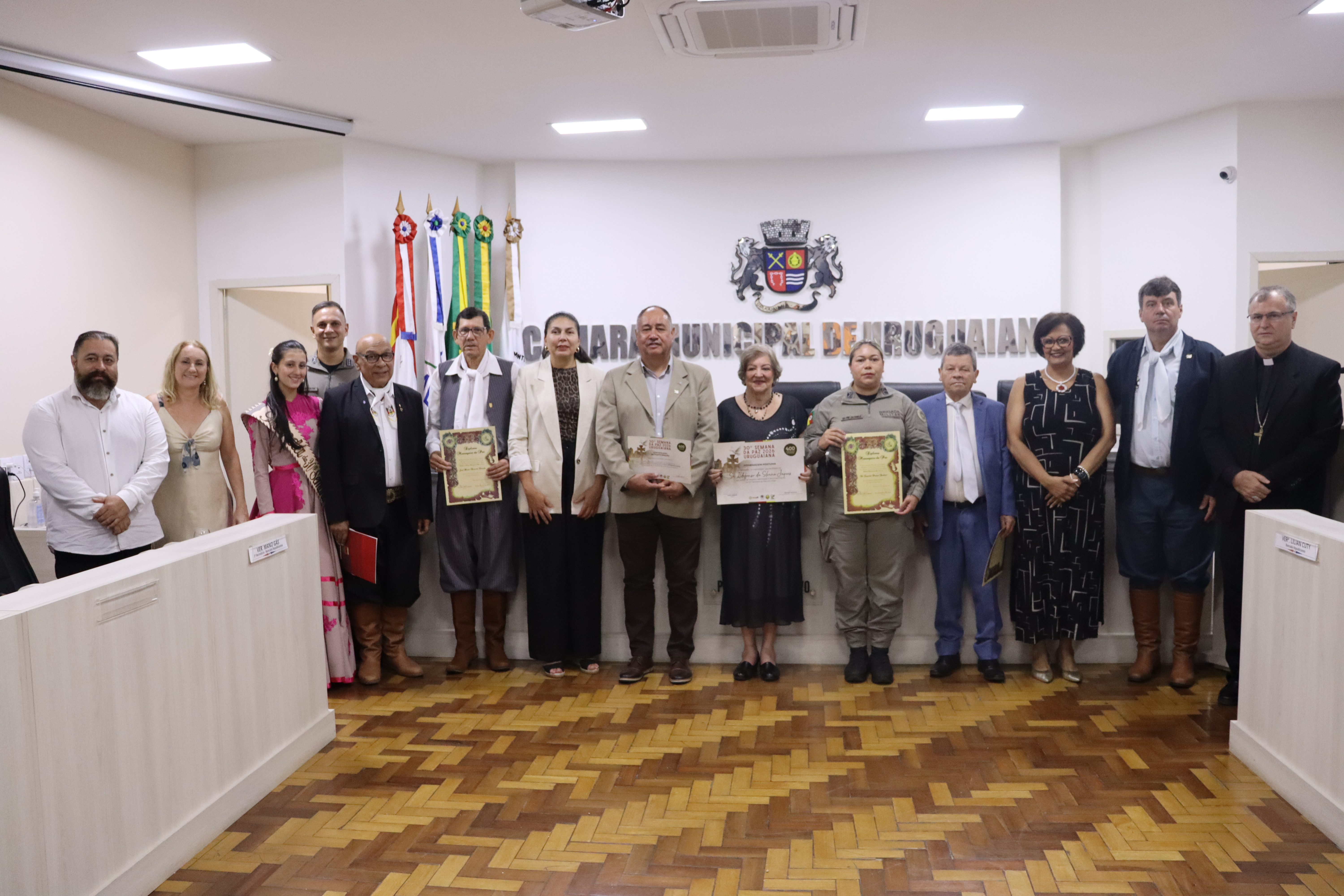 Sessão solene marca a 30ª Semana da Paz com homenagens na Câmara