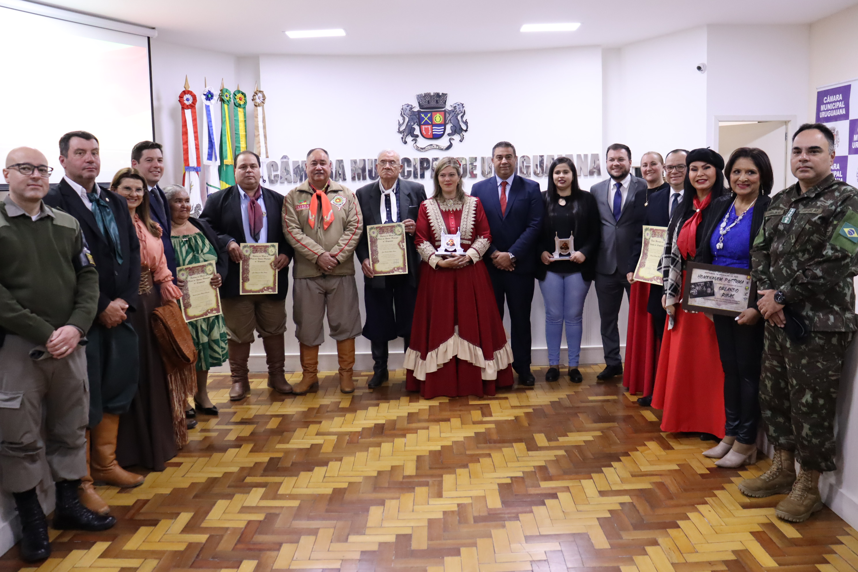 Solenidade registra homenagens na Semana Farroupilha