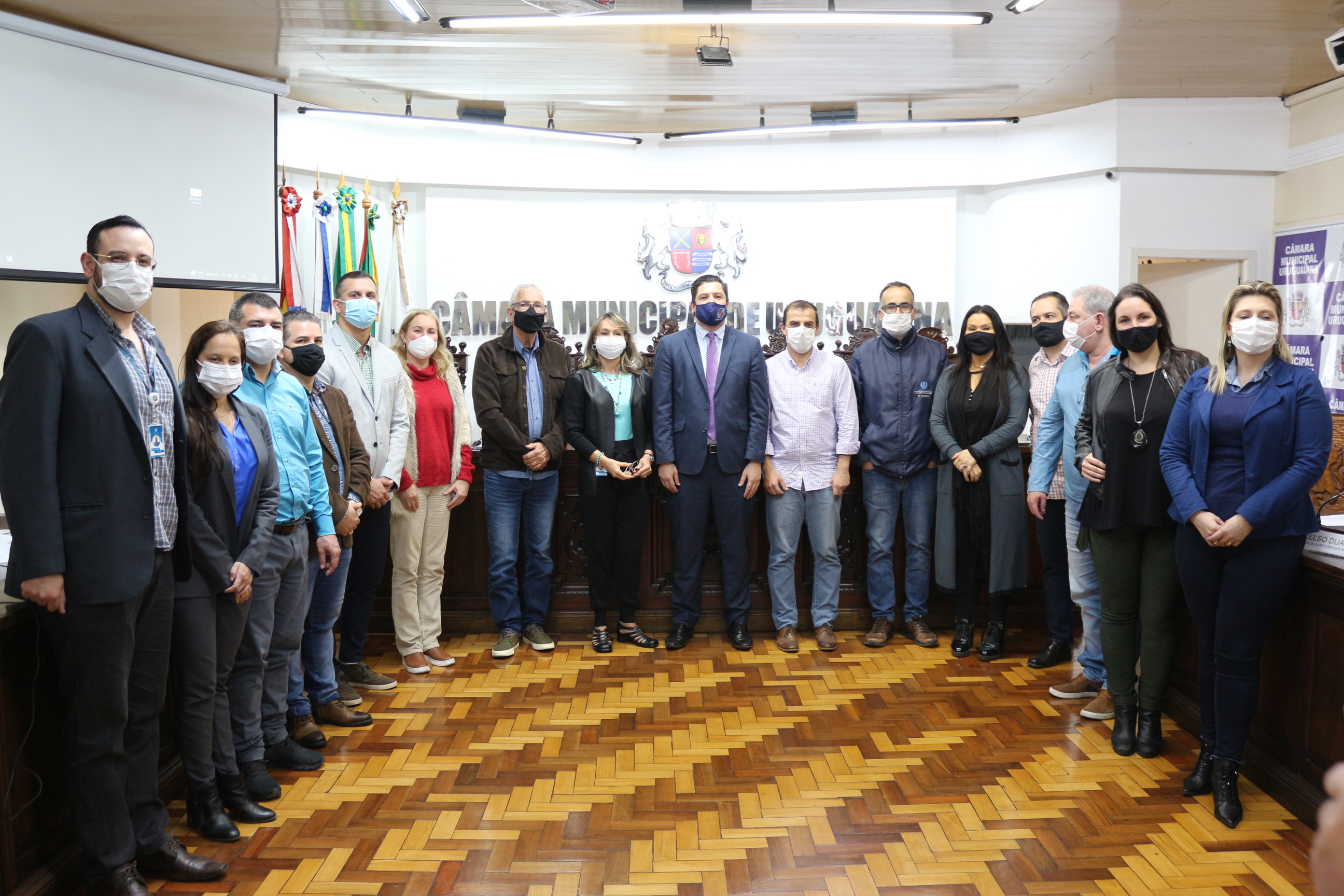 Trabalho de combate ao Covid-19 é detalhado na Câmara