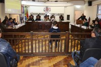 Trabalho de prevenção ao suicídio é relatado na tribuna