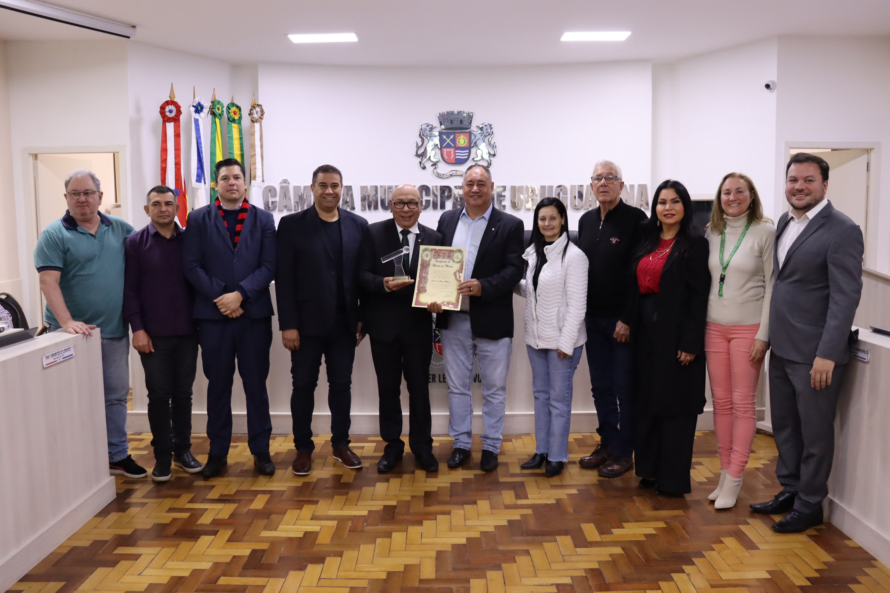 Troféu Imprensa é entregue a radialista